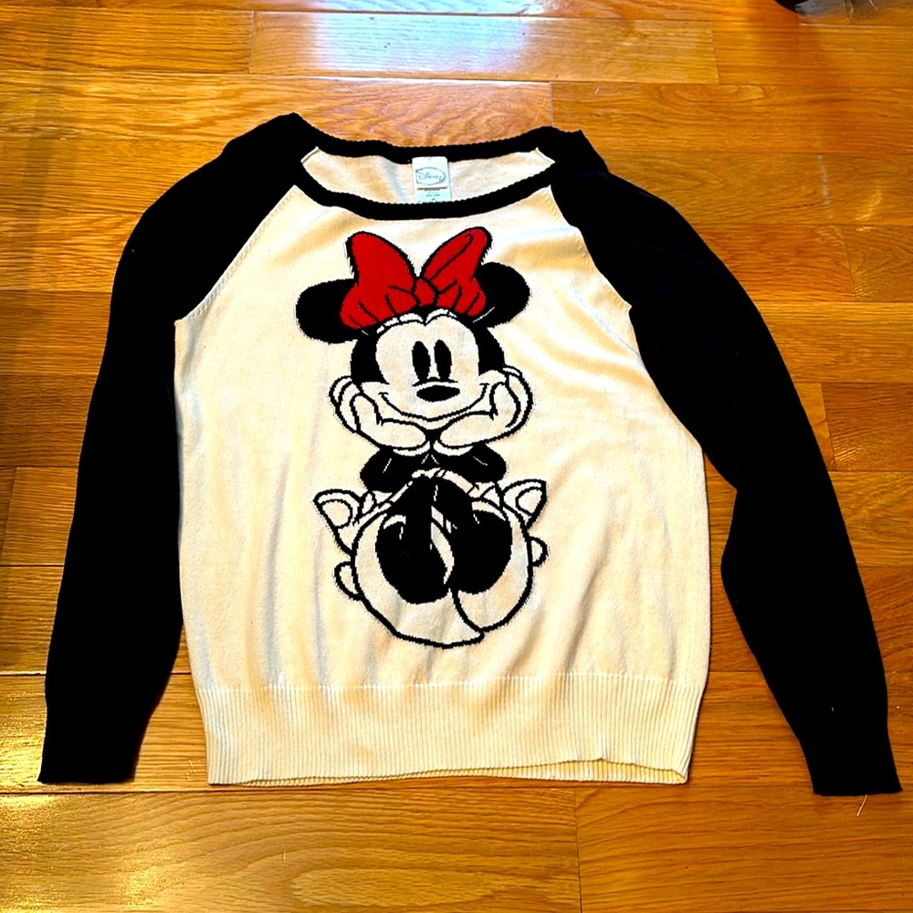 Minnie Mouse sweater
